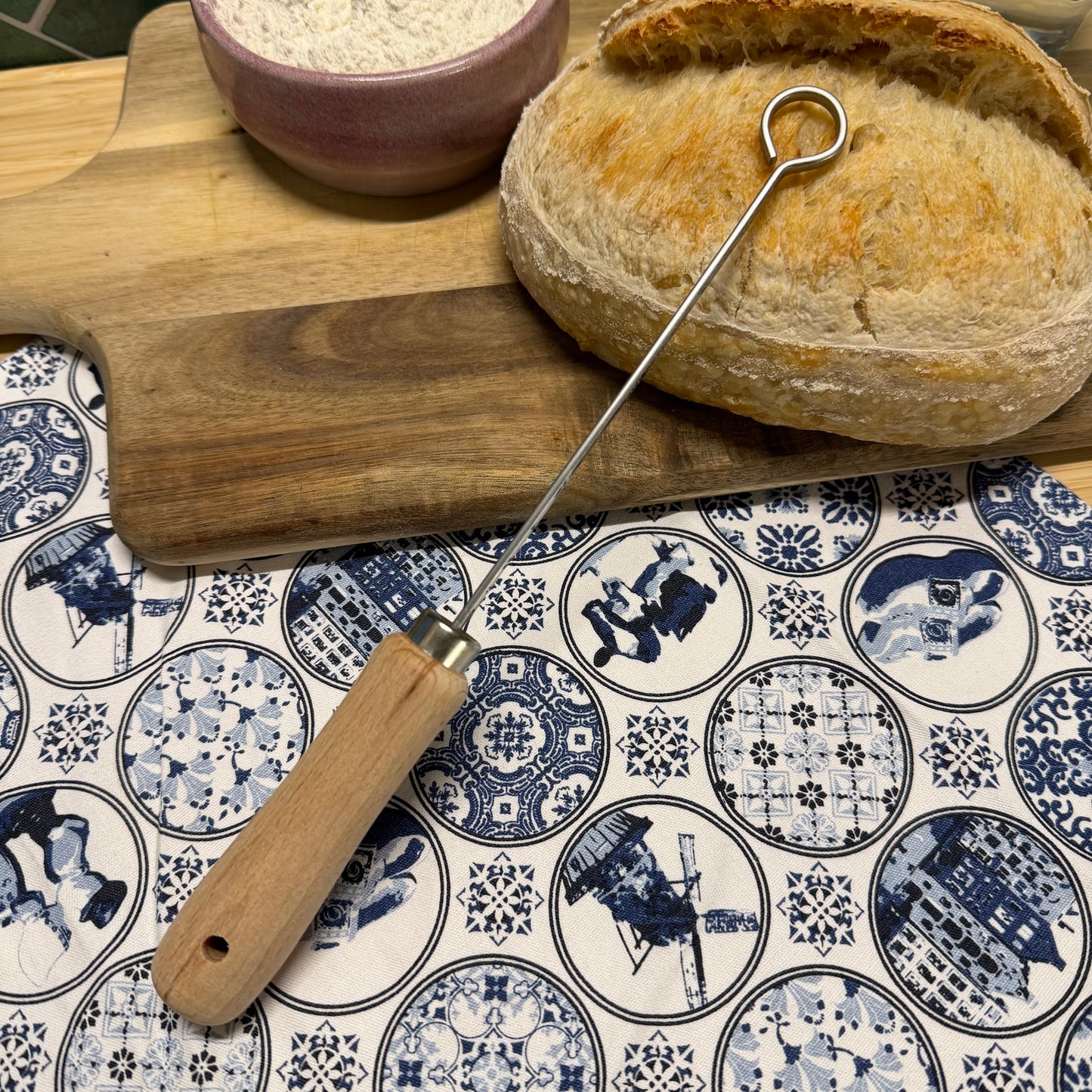 The Dutch Sourdough Starter Whisk | The sourdough starter stirrer